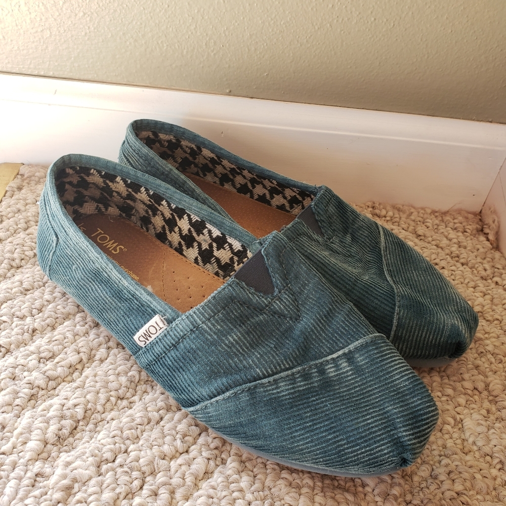 TOMS denim shoes
